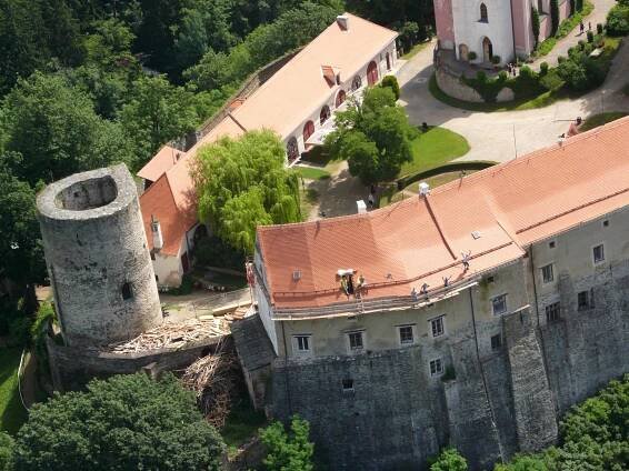 Hrad Bítov – hbdelta.cz