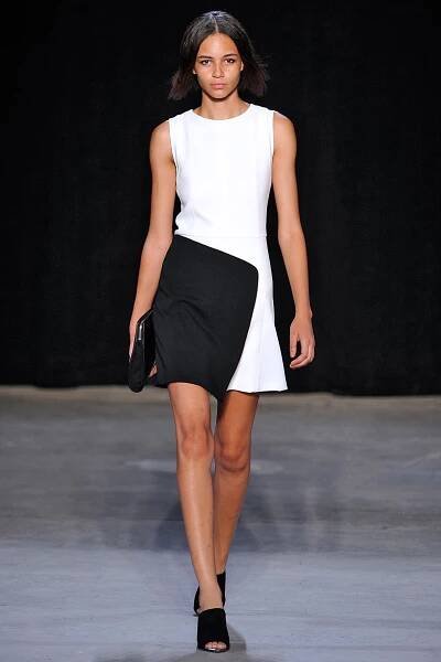  Look 21 Black/white bonded crepe dress. 