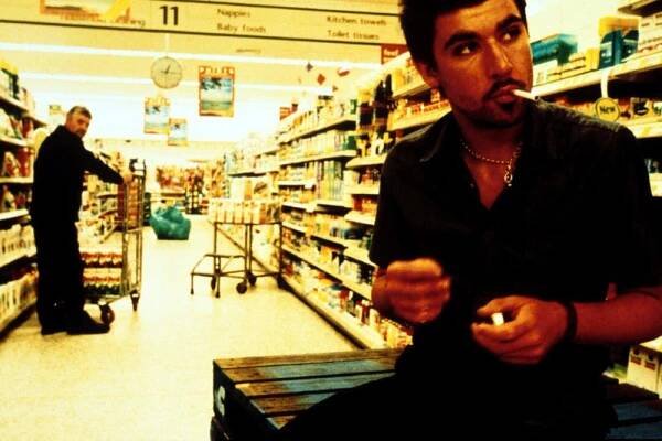 LATE NIGHT SHOPPING, Enzo Cilenti, 2001