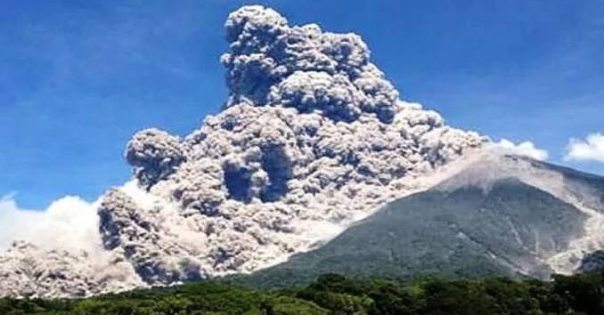 Erupce sopky v Guatemale si vyžádala nejméně šest desítek obětí - EchoPrime.cz