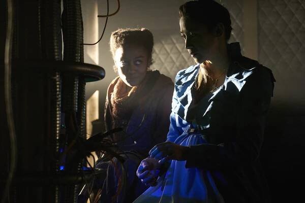 Killjoys: Vesmírní lovci - Přeměna - Z filmu - Mayko Nguyen