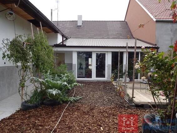 Prodej, rodinný dům 3+kk se zimní zahradou, Strachotice, okr. Znojmo | Reality.iDNES.cz 