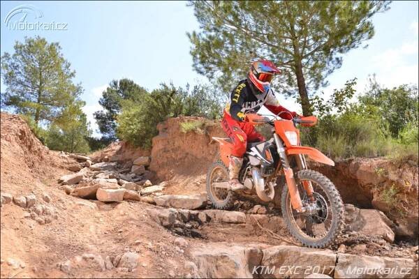Fotogalerie Vyzkoušeli jsme nové KTM EXC ve Španělsku | Motorkáři.cz