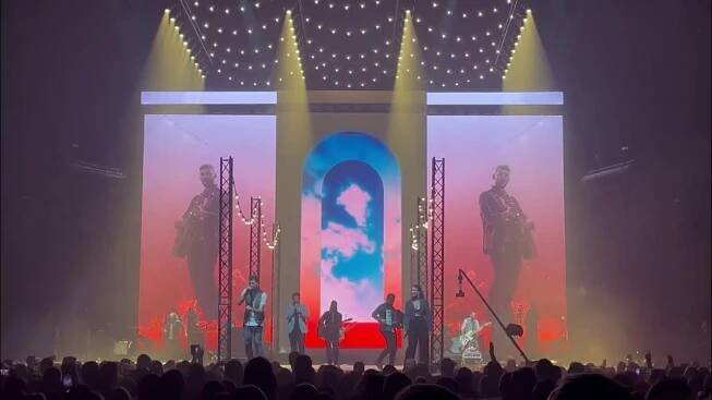 Jelen-O2 ARENA /2.12.2023-sestřich