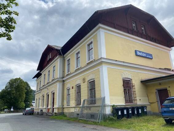 Areál železniční stanice - Bečov nad Teplou