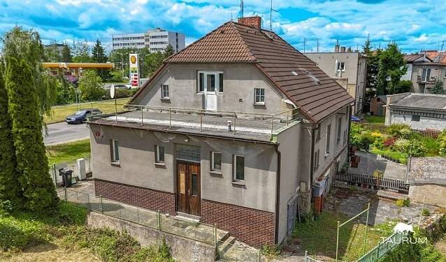 Prodej rodinného domu se zahradou a garáží na Koterovské ulici, Plzeň Slovany | Reality.iDNES.cz 