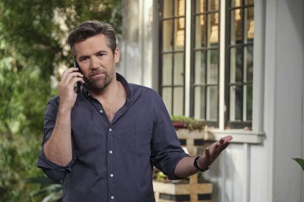 Call Your Mother - Distressed Jean - Z filmu - Patrick Brammall