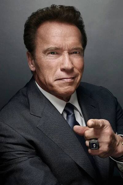 Pin by Vinícius Cruz on personalidade dos sonhos in 2025 | Arnold schwarzenegger, Schwarzenegger, Celebrity apprentice