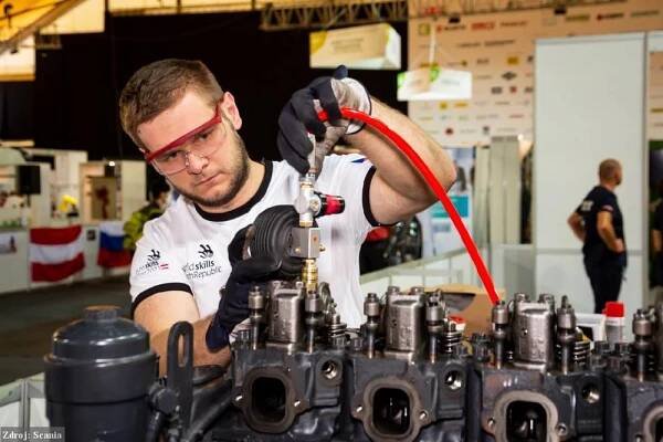 Nejlepším Čechem na soutěži Euroskills byl Tomáš Eichler ze společnosti Scania - Dopraváček