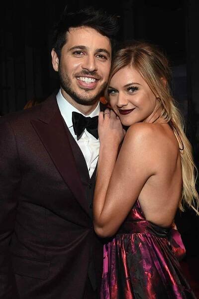 kelsea-ballerini-2-1333x2000