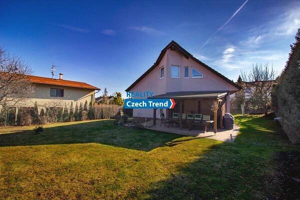Prodej rodinného domu 5 + kk, 144 m² - Olomouc - Neředín | Reality Czech Trend - Realitní kancelář Olomouc