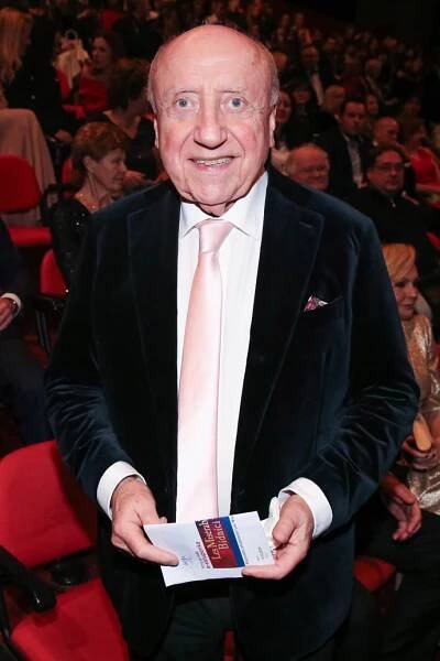 FOTO: Felix Slováček nemohl chybět. – stránka 546
