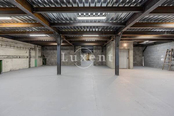 Pronájem komerčního prostoru, 2 202 m2, Praha 9 - Vysočany | Luxent