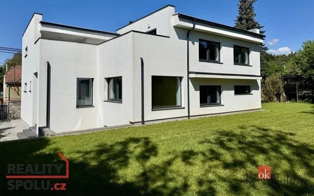 Rodinné domy, Pionýrská, Líně, 247 m²