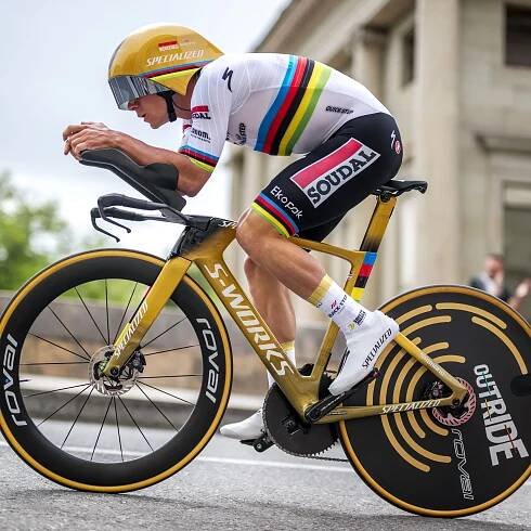 Remco Evenepoel powers to 'almost perfect' time trial victory as João Almeida wins Tour de Romandie overall