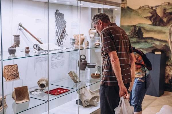 Muzeum Náchodska zahájilo výstavu Náchod 1254! » Muzeum Náchodska