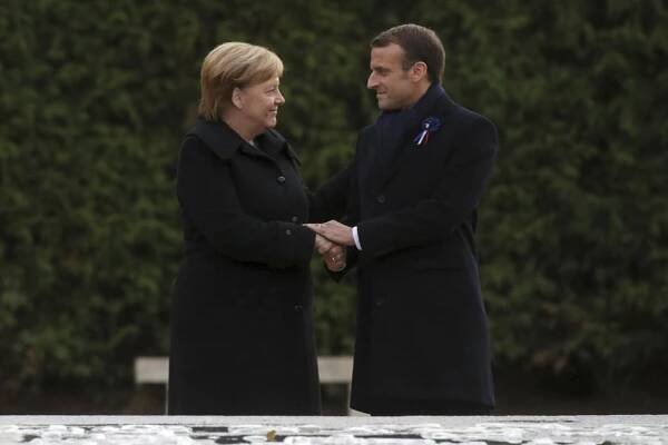 „Vy jste paní Macronová?“ Stařenka (100) si spletla Merkelovou s první dámou Francie