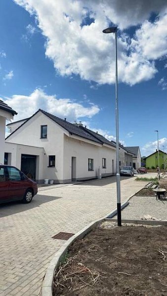Rostěnice-Zvonovice - Rostěnice, okres Vyškov
