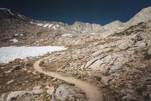 Podcast: Pacific Crest Trail s Filipom Valúchom (trojdielna miniséria) | HIKING.SK