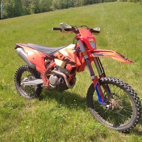KTM 350 EXC-F SIX DAYS (2020) za 142.000 Kč