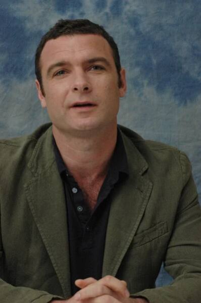 Liev Schreiber