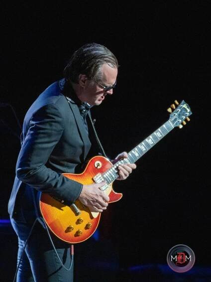 Joe Bonamassa at the Fox | Detroit Media Magazine