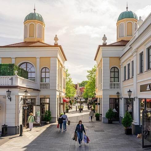 Neue Designer Stores