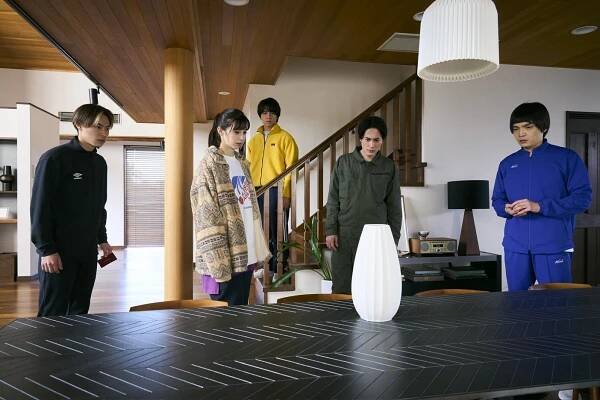 Džunki Tozuka, Ajami Nakadžó, Daiki Šigeoka, Šótaró Mamija, Amane Okajama - Aru tozasareta juki no sansó de - Z filmu