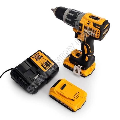 Šroubovák AKU 18V příklepový DCD796D2-QW, aku. 2x2,0Ah Li-ion DeWalt | DSK stavebniny