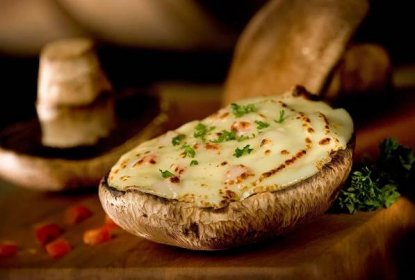Houby Portobello plněné sýrem a slaninou - recept