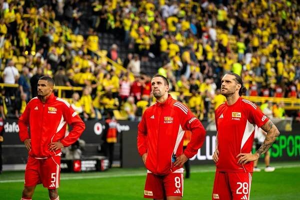 Fußball im Osten: Verpassen die Vereine den Anschluss?