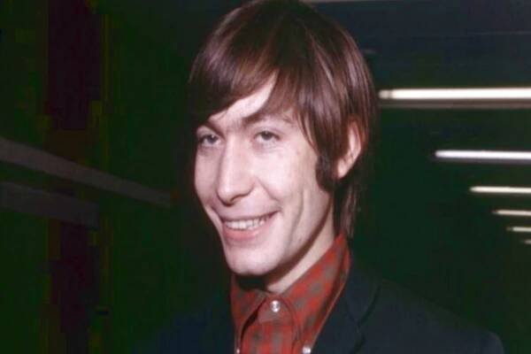 Hudební svět zahalil smutek: Do nebe odešel bubeník Charlie Watts z legendární kapely Rolling Stones - Zivot