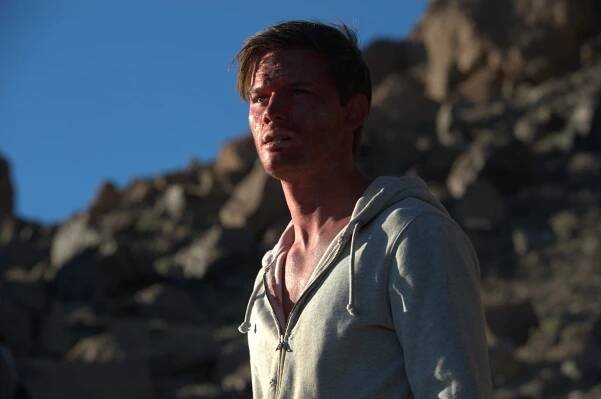 V hledáčku střelce - Z filmu - Jeremy Irvine