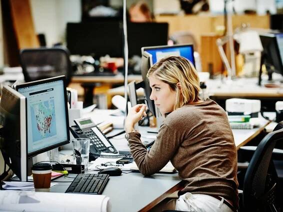 3 tips for employees in a tough job environment: EY well-being officer