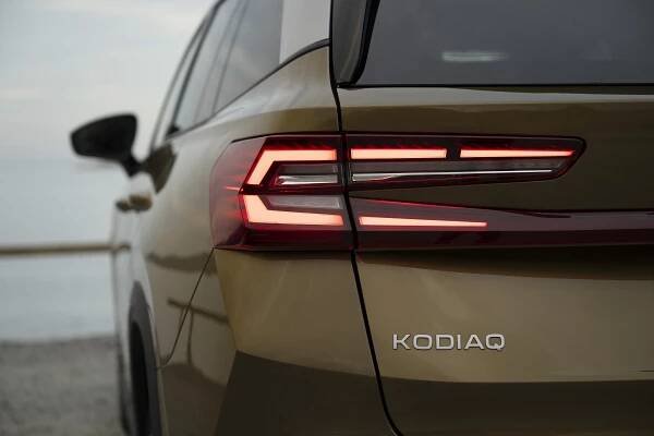 Za volantem nové Škody Kodiaq: Rodinný parťák se vrací ve skvělé formě