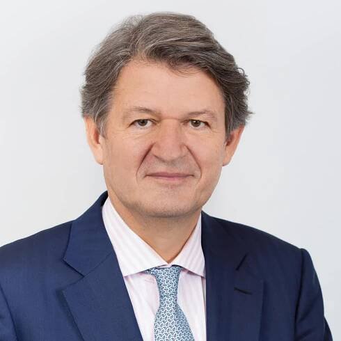 Portraitfoto von Dr. Helmut Brandstätter