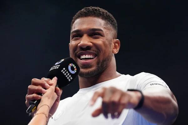 Anthony Joshua during an open workout at Wembley Arena, London. The IBF heavyweight title fight between Anthony Joshua and Daniel Dubois will take place on Saturday 21st September. Picture date: Wednesday September 18, 2024. PA Photo. See PA story BOXING London. Photo credit should read: Bradley Collyer/PA Wire. RESTRICTIONS: Use subject to restrictions. Editorial use only, no commercial use without prior consent from rights holder.