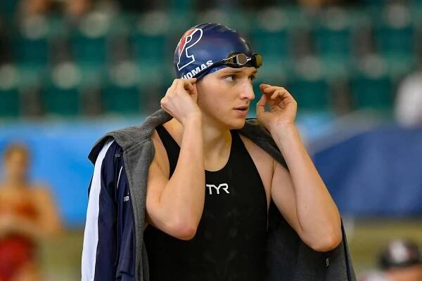Lia Thomasová se stala šampionkou univerzitní ligy NCAA.