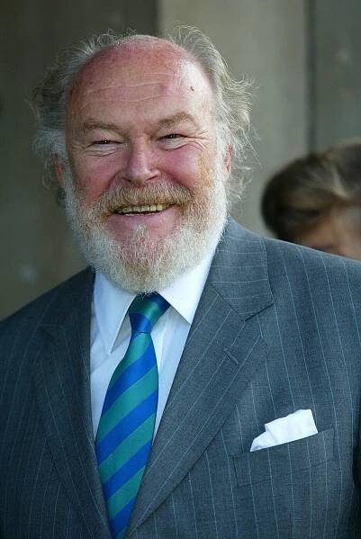 Zemřel herec Timothy West (†90), známý z Poirota či Vražd v Midsomeru