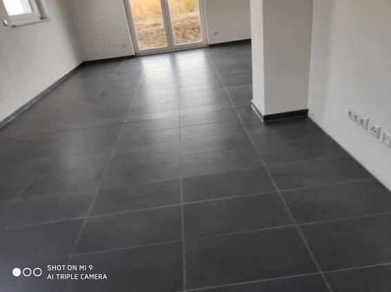 Kompletní zhotovení podlah z keramiky rodiný dům Plzeň