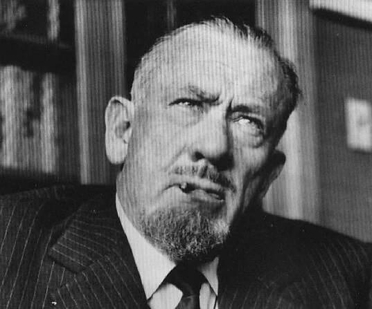 Famous People Born in 1902 - How Many Do You Know Of?