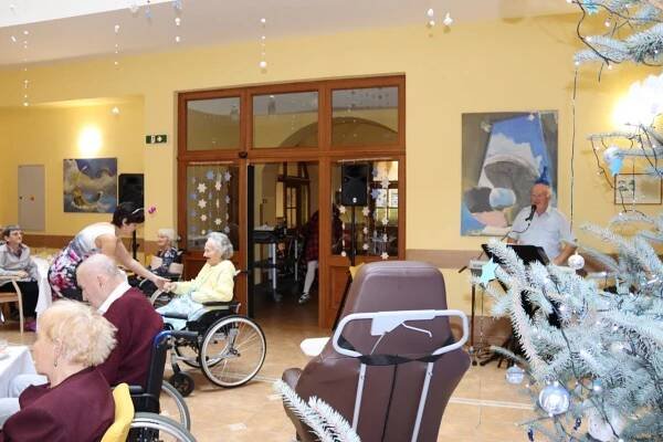 Adventní čas - Oficiální stránky Domova pro seniory Seniorcentrum Slavkov, příspěvková organizace
