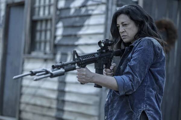 The Walking Dead: World Beyond - Returning Point (S02E08) (2021) | Galerie - Z epizody | ČSFD.cz