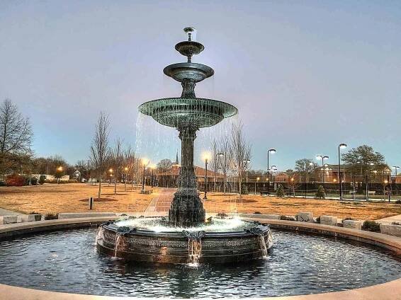 Tattnall Square Park
