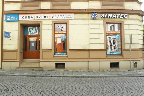 Okna Macek - okna, dveře, vrata foto 1
