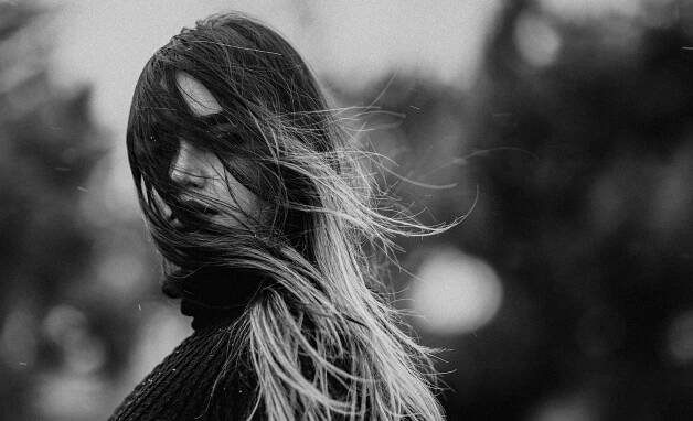 21 Signs That Confirm You’re an Introvert