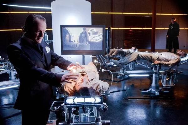 Smallville - Šaráda - Z filmu - Gil Bellows, Erica Durance