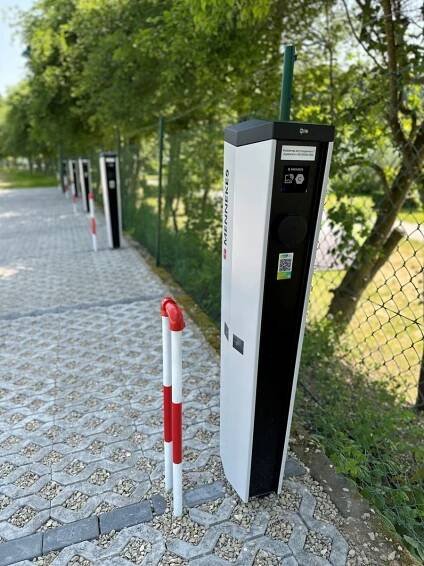 Ladepunkte für Elektrofahrzeuge - Europacamping Nommerlayen