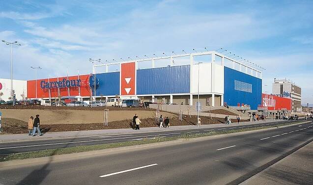 Carrefour, Praha – Vršovice - GEMO a.s.