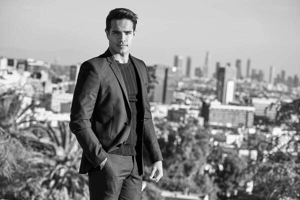 Ektor Rivera’s Audition For Hallmark’s ‘The Chicken Sisters’ May Be The Wildest Story We Have Ever Heard